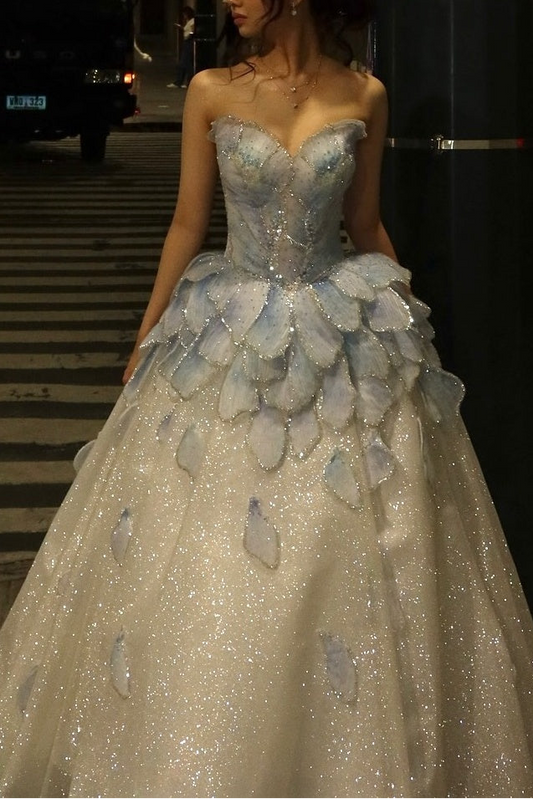 Princess A Line Sweetheart Light Blue Long Prom Dress with Beading