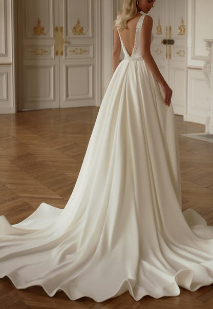 V-Neck Straps Appliques Sleek Removable Train Mermaid Wedding Dress