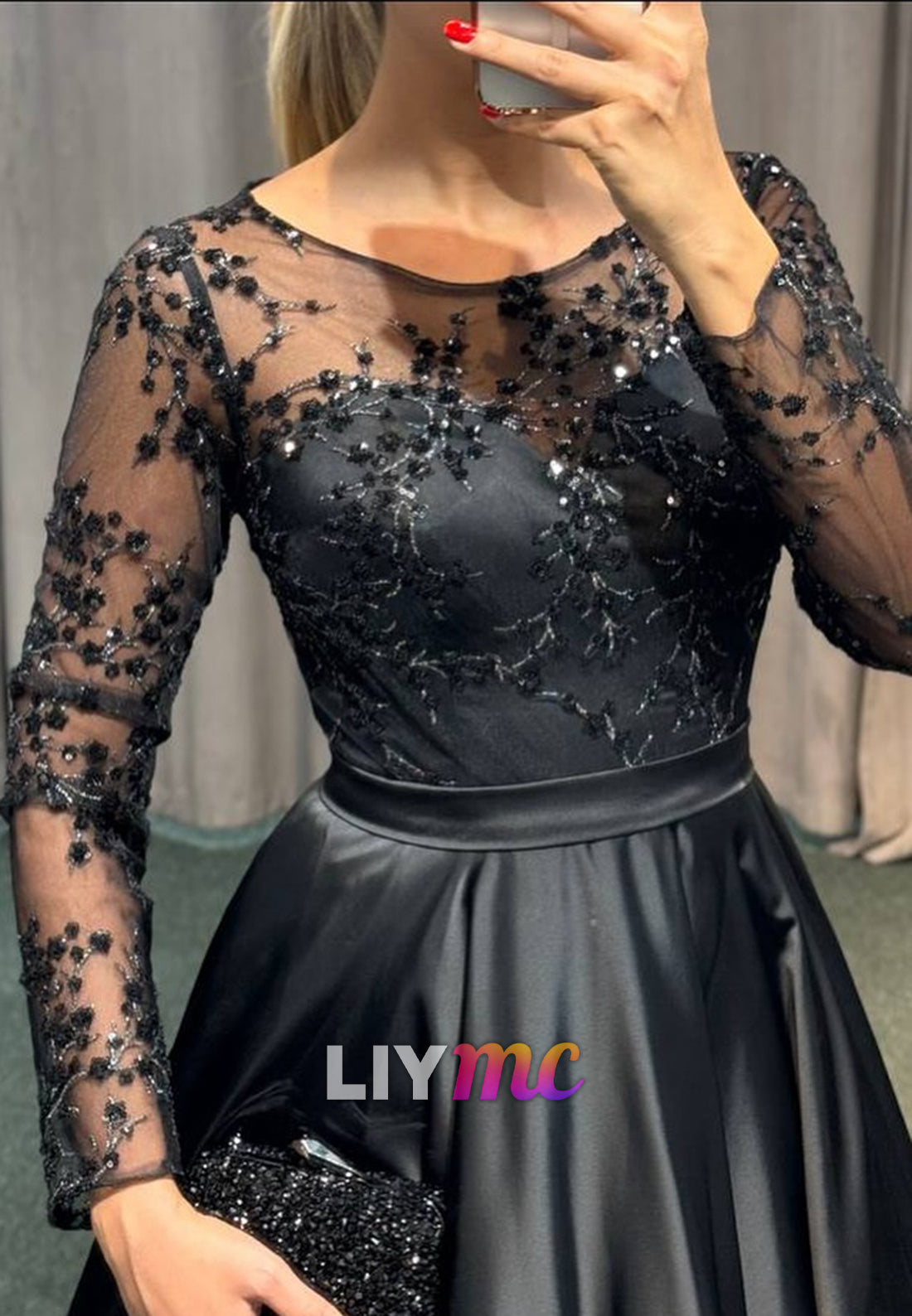 Scoop Long Sleeves Appliques Satin A-Line Mother of Bride Dress