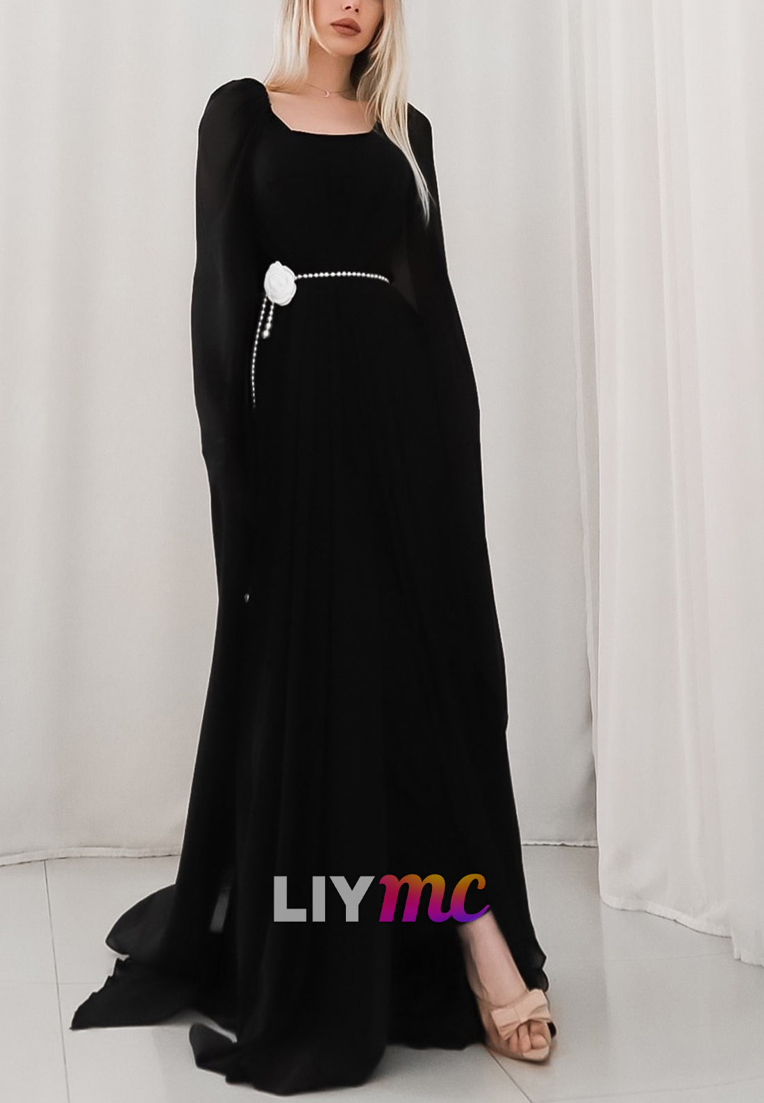 Scoop Long Sleeves Chiffon A-Line Black Mother of Bride Dress