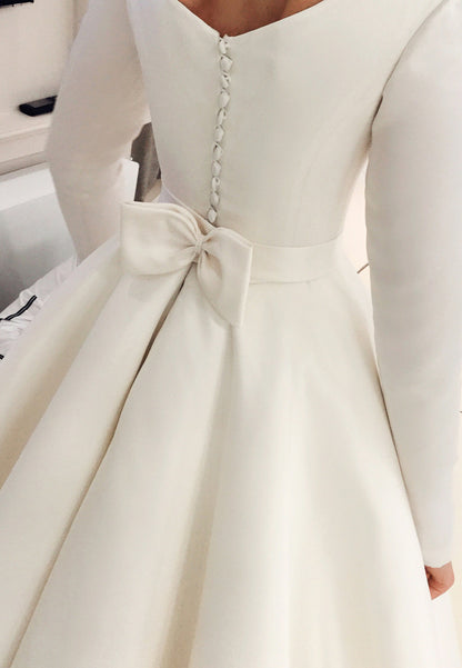 Scoop Long Sleeves Pleated Satin Sleek A-Line Wedding Dress