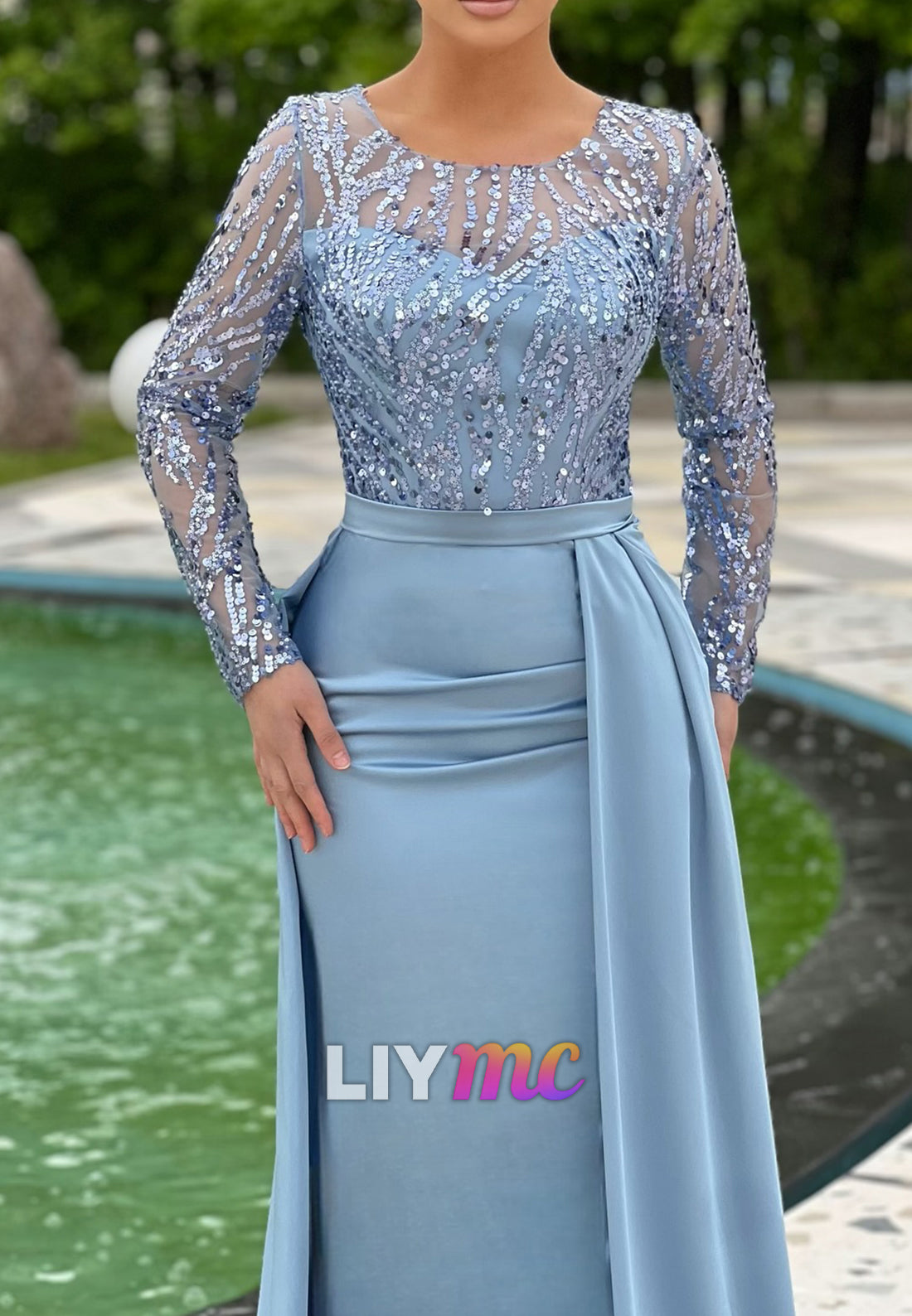 Scoop Long Sleeves Sequins Fitted Sheath Evening Dress