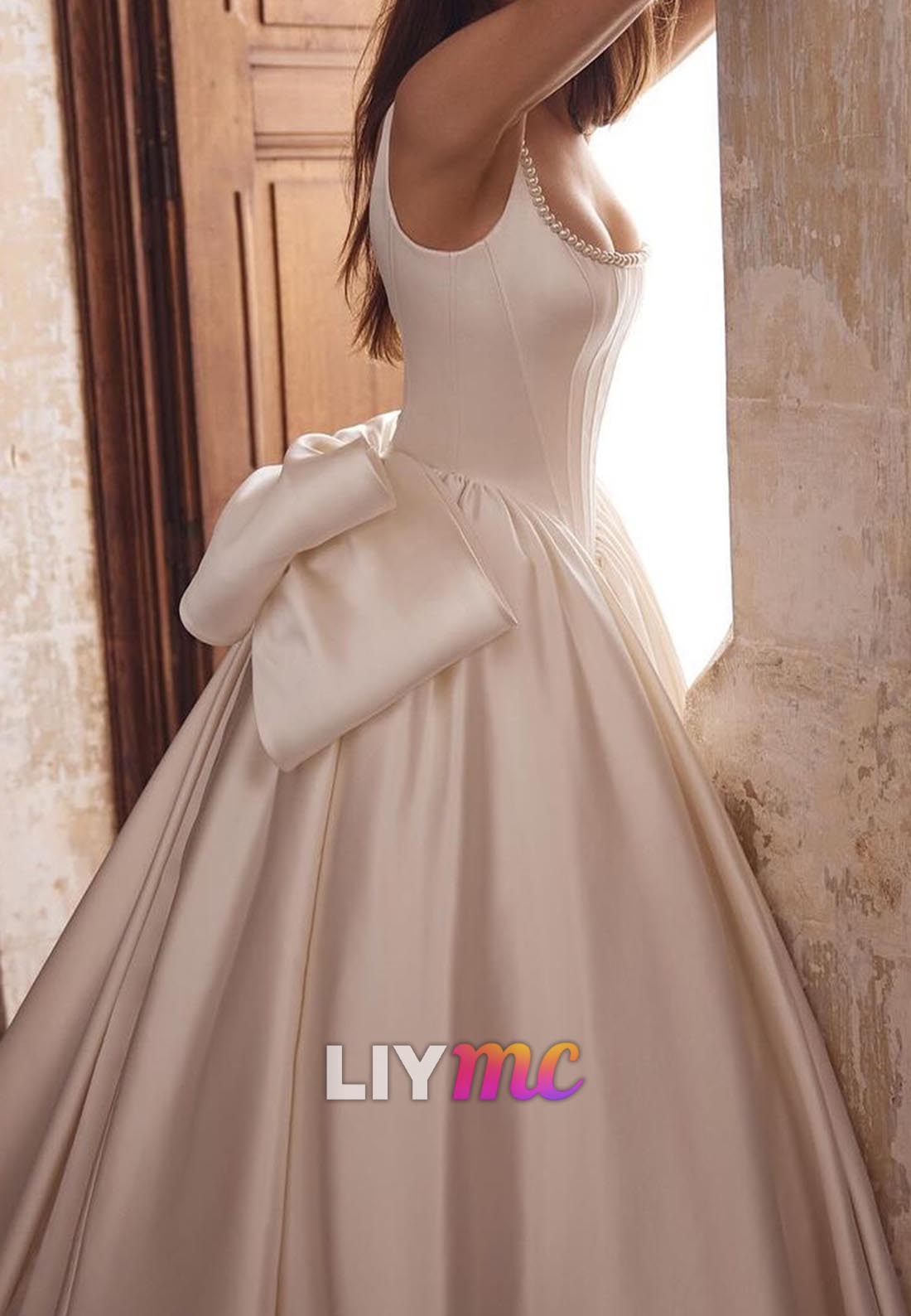 Scoop Pleated Sleeveless Bowknot A-Line Wedding Dress