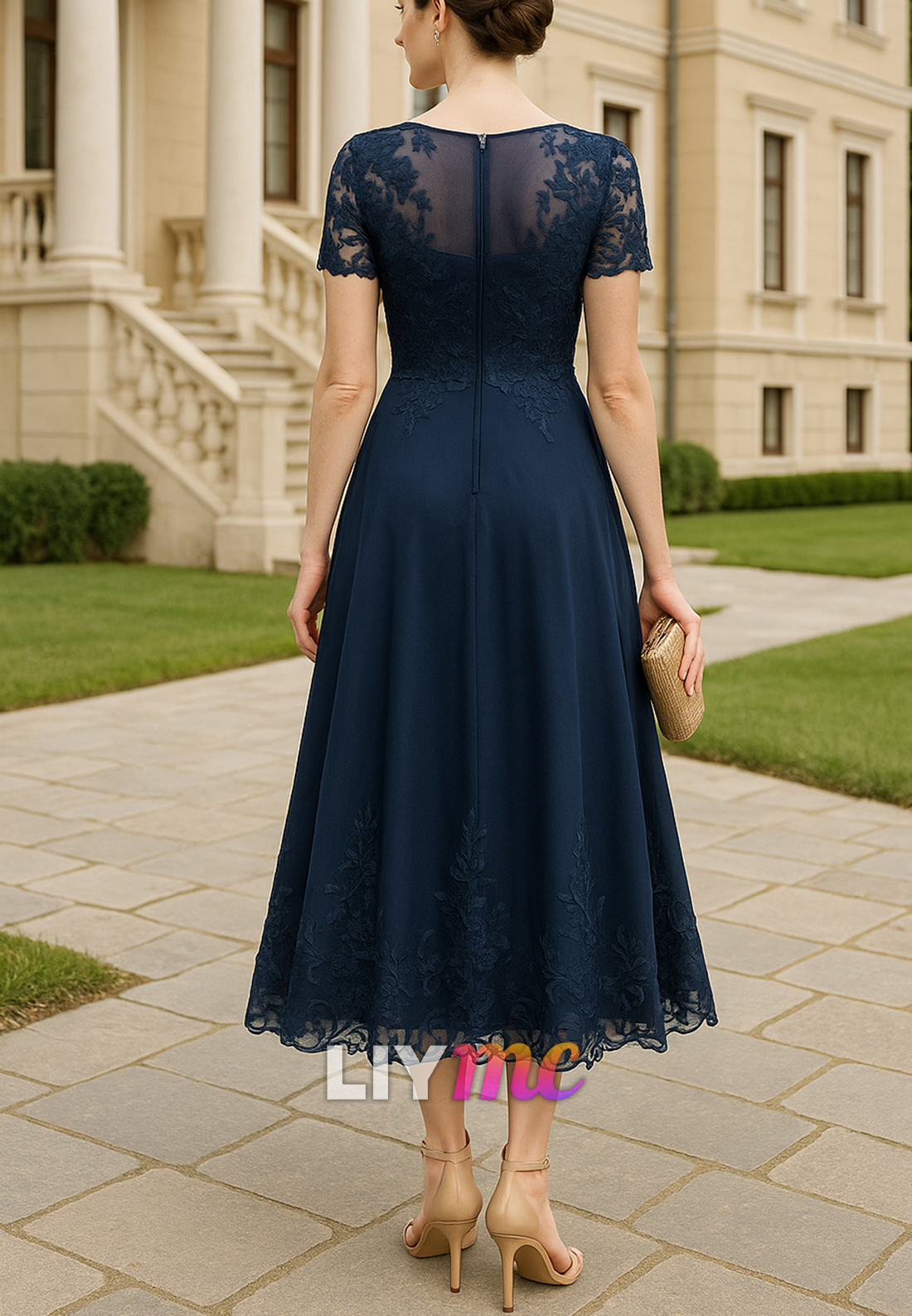 Scoop Short Sleeves Appliques A-Line Mother of Bride Dress