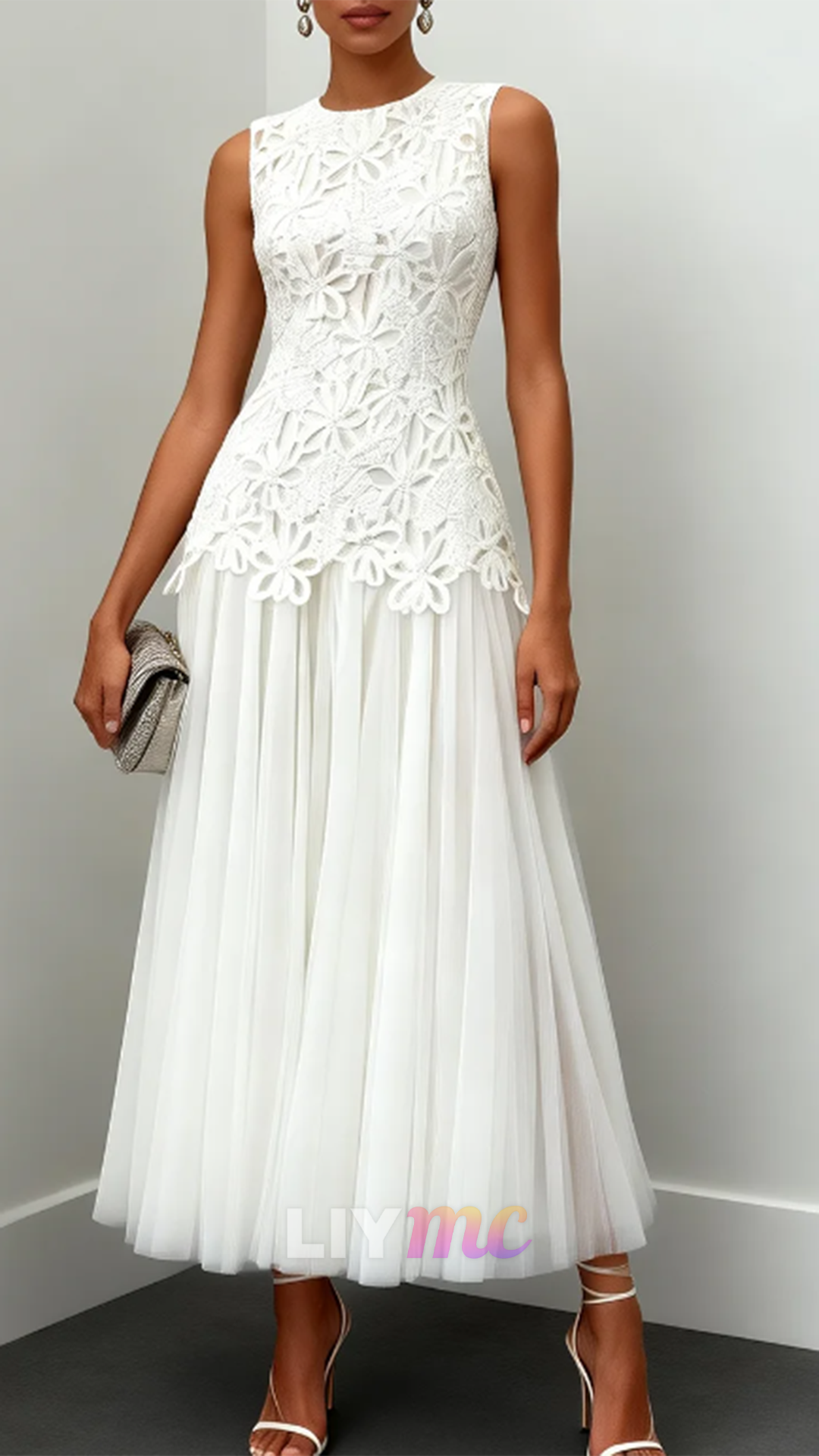 Scoop Sleeveless Lace Appliques Tulle A-Line Wedding Guest Dress