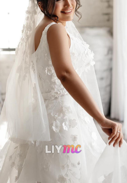 Scoop Straps Floral Appliques A-Line Wedding Dress