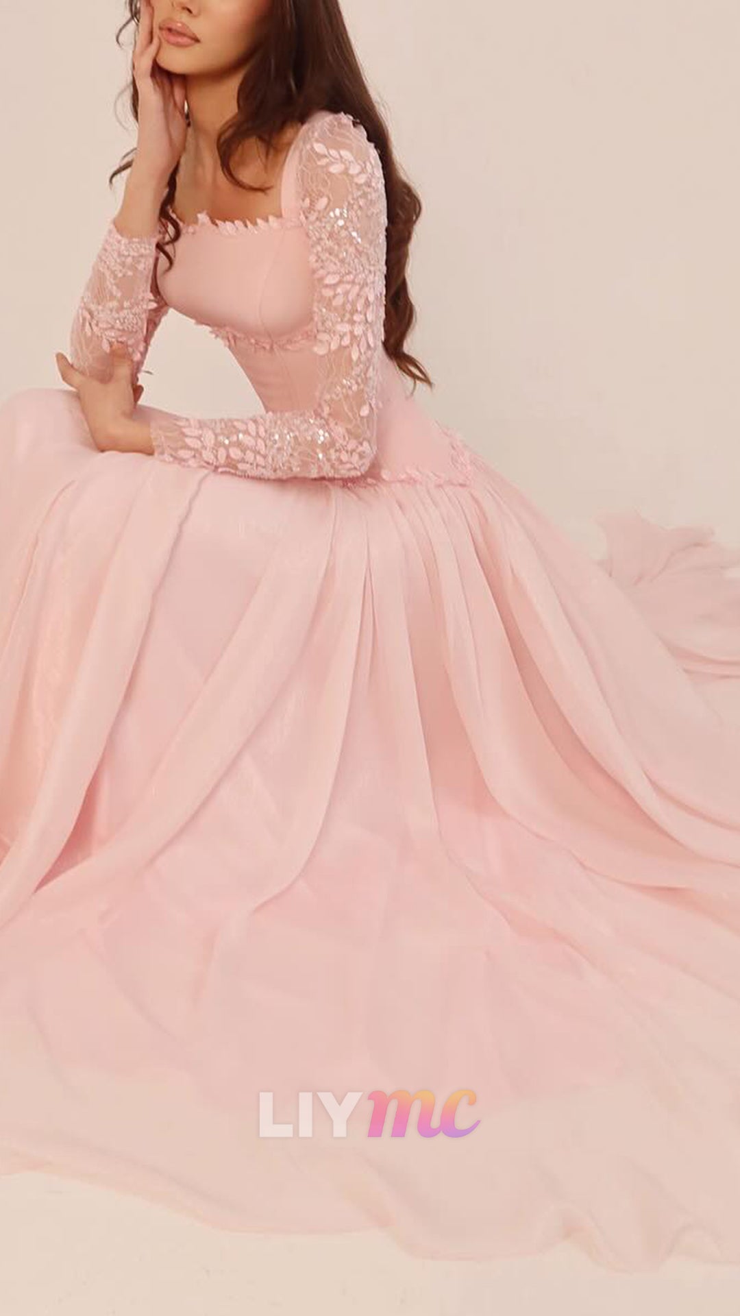 Square Long Sleeves Pleated Floral Embellished A-Line Prom Dress