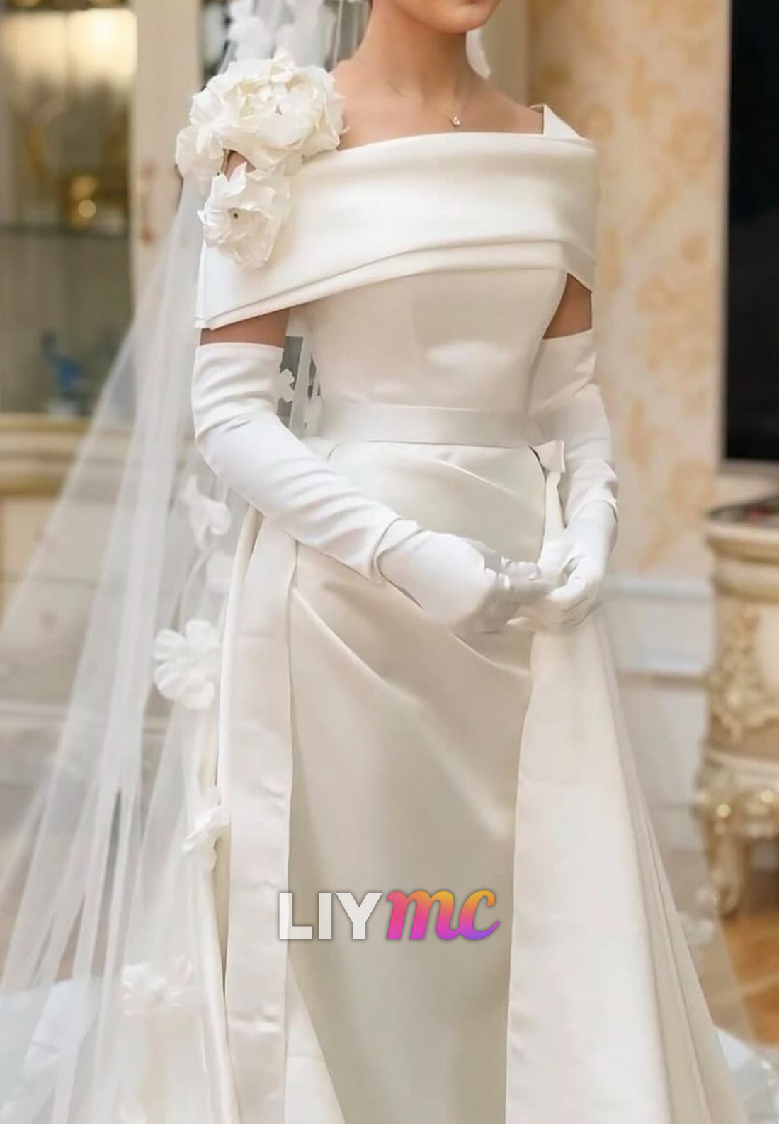 Square Short Sleeves Floral Embellished Sheath Wedding Dress