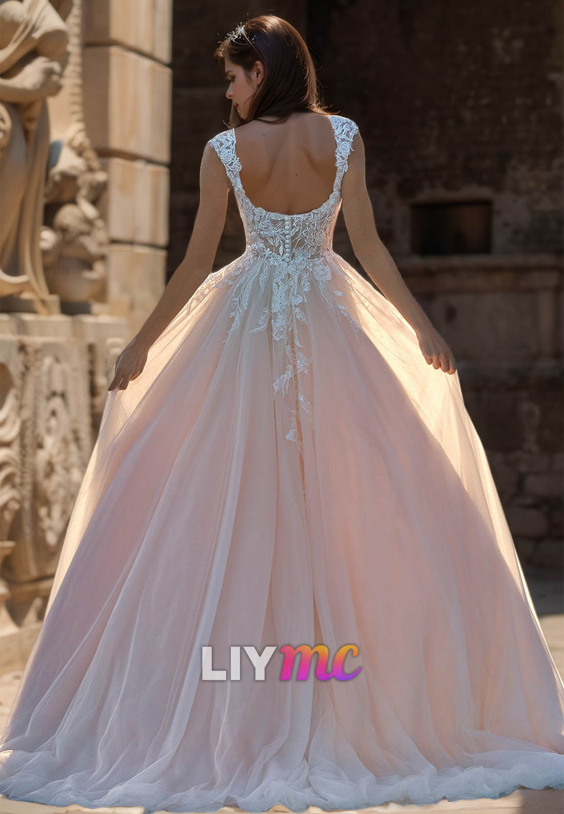 Square Sleeveless Lace Appliques Tulle A-Line Wedding Dress