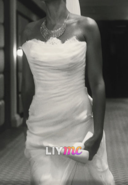 Straight Across Sleeveless Pleated Sheath Wedding Dress