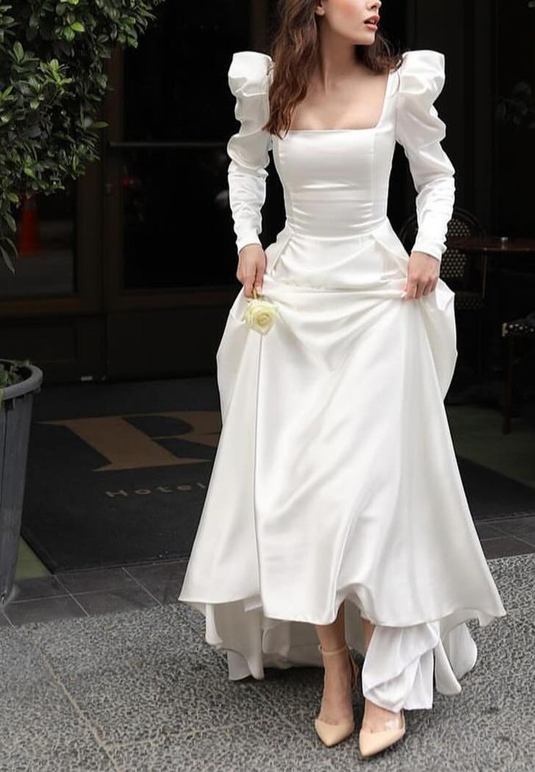 Square Long Sleeves Sleek A-Line Formal Dress