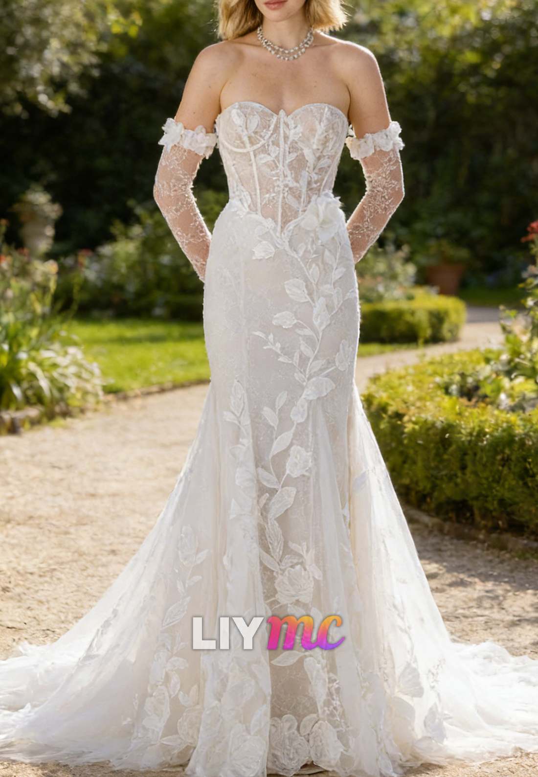 Sweetheart Appliques Tulle Mermaid Wedding Dress