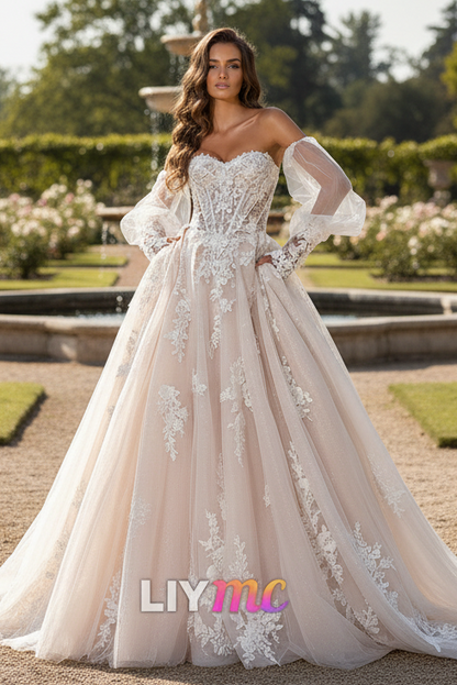 Sweetheart Appliqus Tulle A-Line Wedding Dress