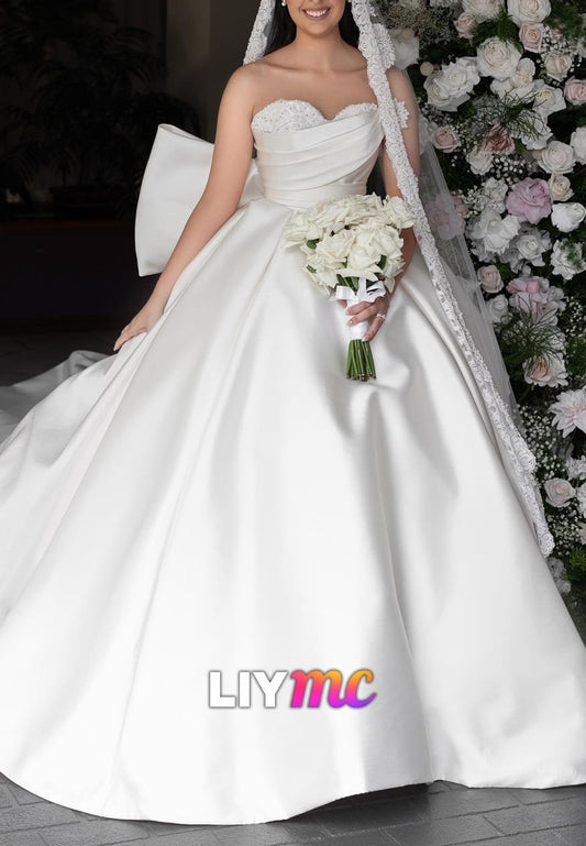 Sweetheart Bow Pleated Appliuqes A-Line Satin Wedding Dress