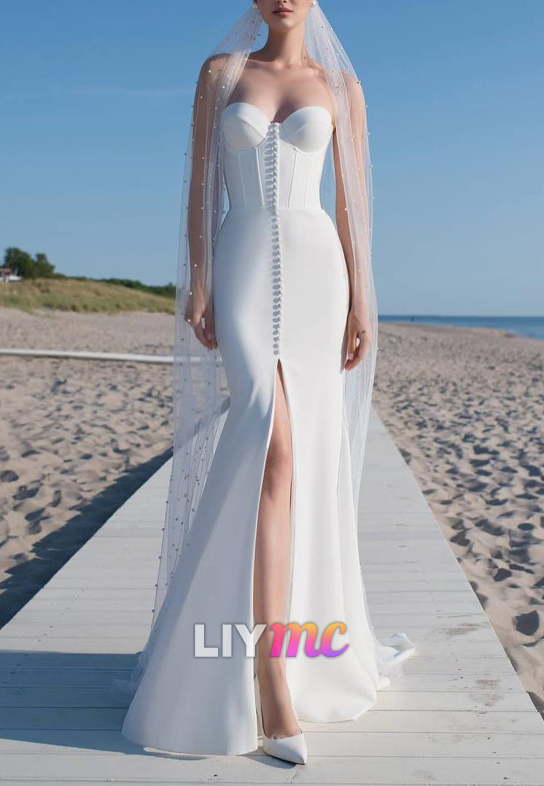 Sweetheart Button Slit Sleek Mermaid Simple Wedding Dress