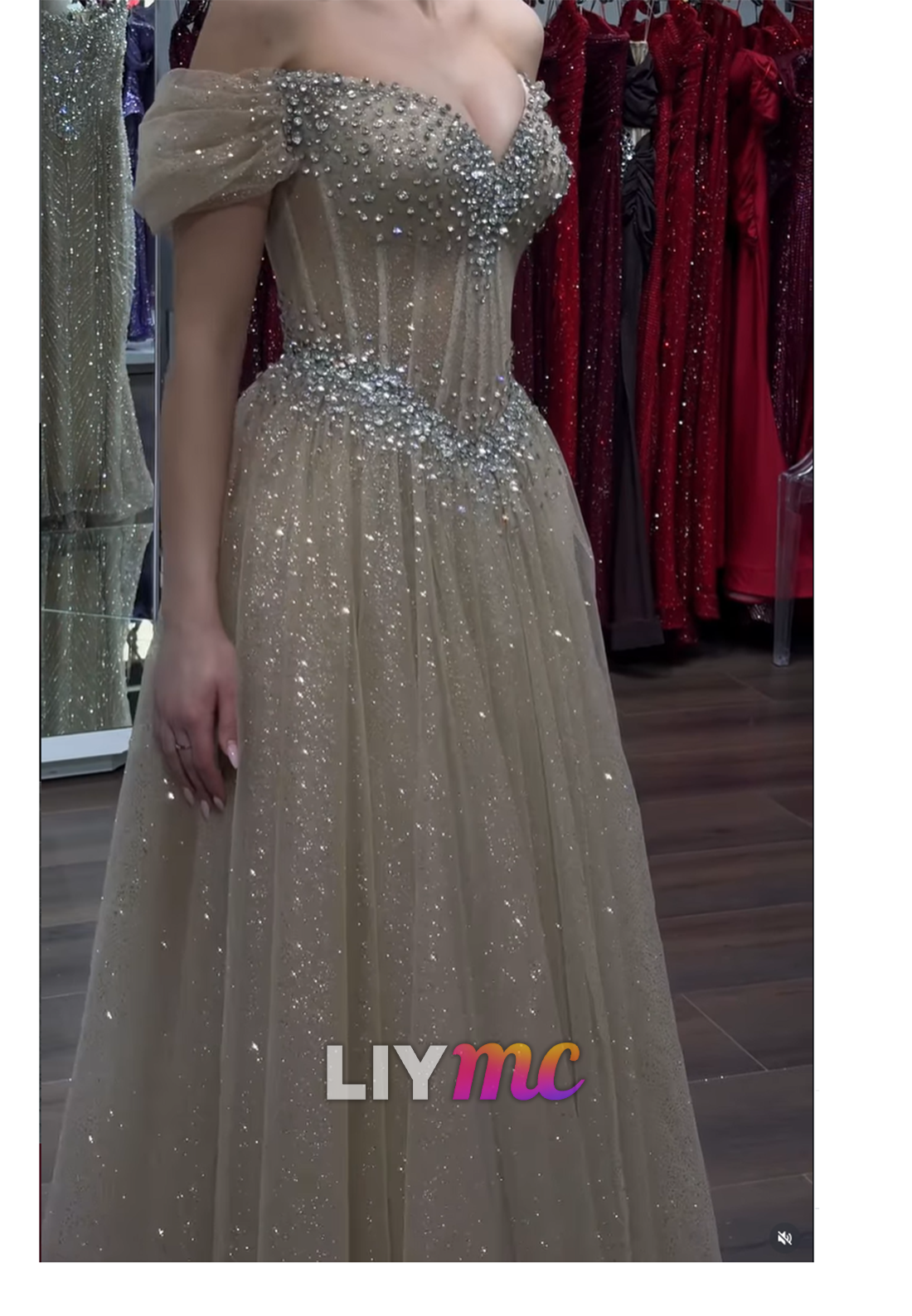 Sweetheart Cap Sleeves Sparkly A-Line Prom Dress