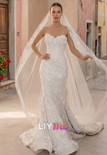 Sweetheart Floral Embellished Mermaid Wedding Dress