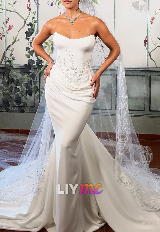 Sweetheart Floral Embellished Sleeveless Mermaid Wedding Dress