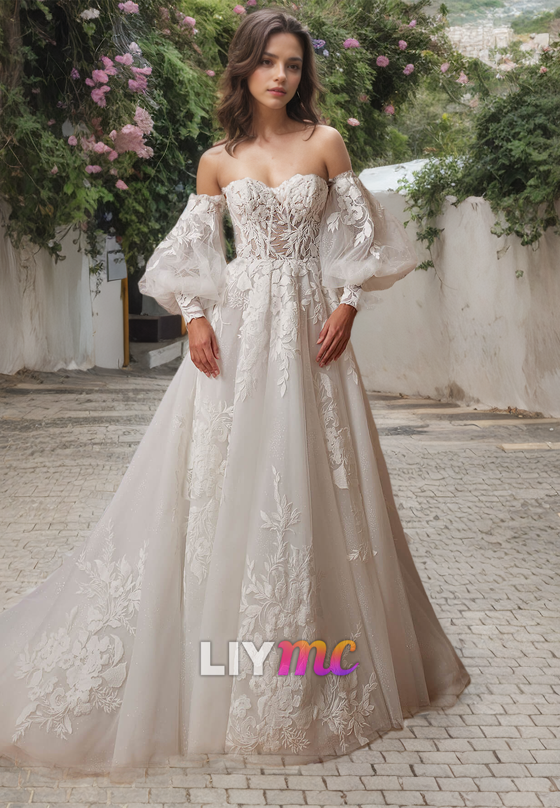 Sweetheart Long Sleeves Appliques Ball Gown Wedding Dress