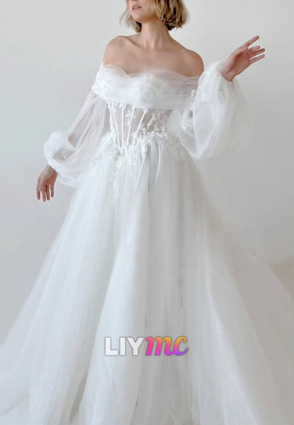 Sweetheart Long Sleeves Appliques Tulle A-Line Wedding Dress