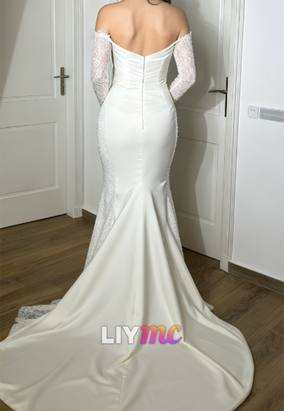 Sweetheart Long Sleeves Beaded Embroidery Mermaid Wedding Dress
