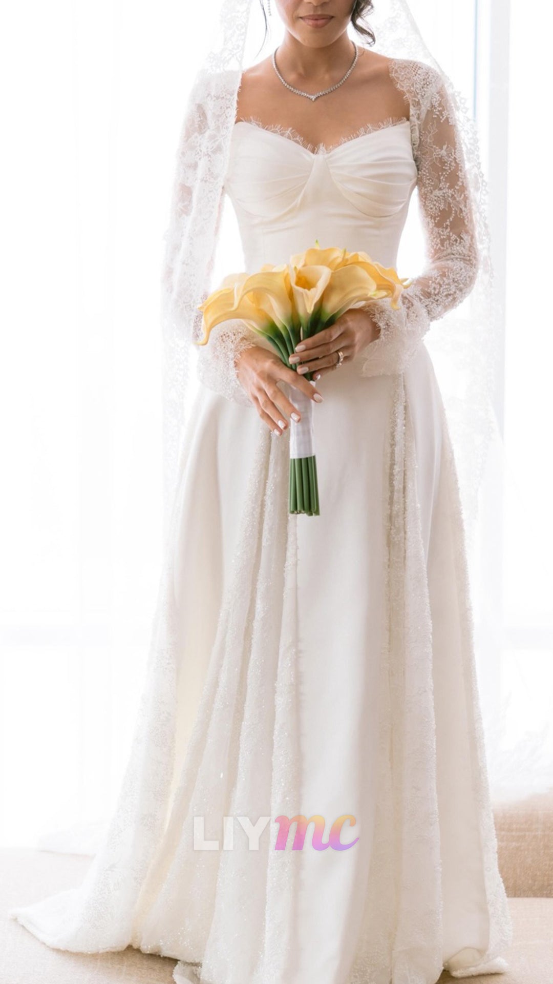 Sweetheart Long Sleeves Lace Appliques A-Line Wedding Dress