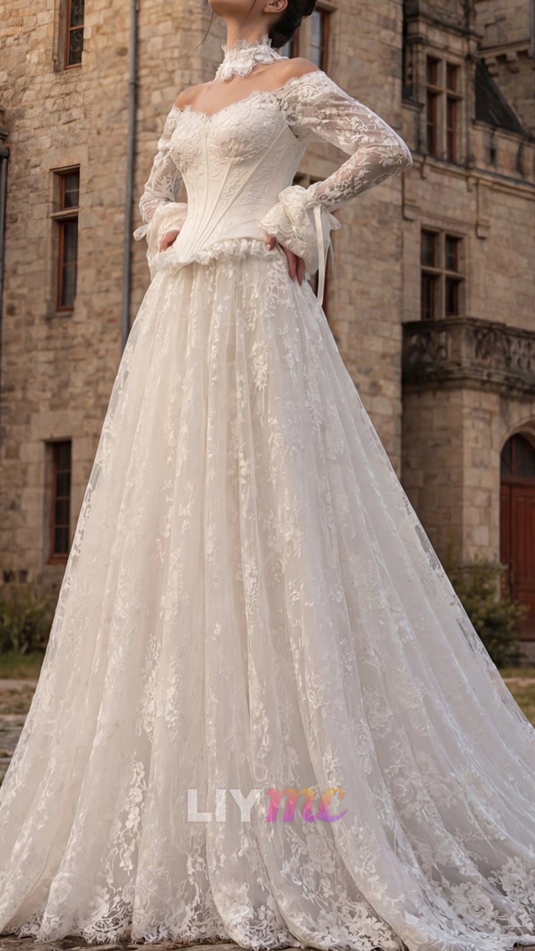 Sweetheart Long Sleeves Lace Appliques A-Line Wedding Dress