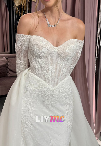 Sweetheart Long Sleeves Lace Appliques Mermaid Wedding Dress