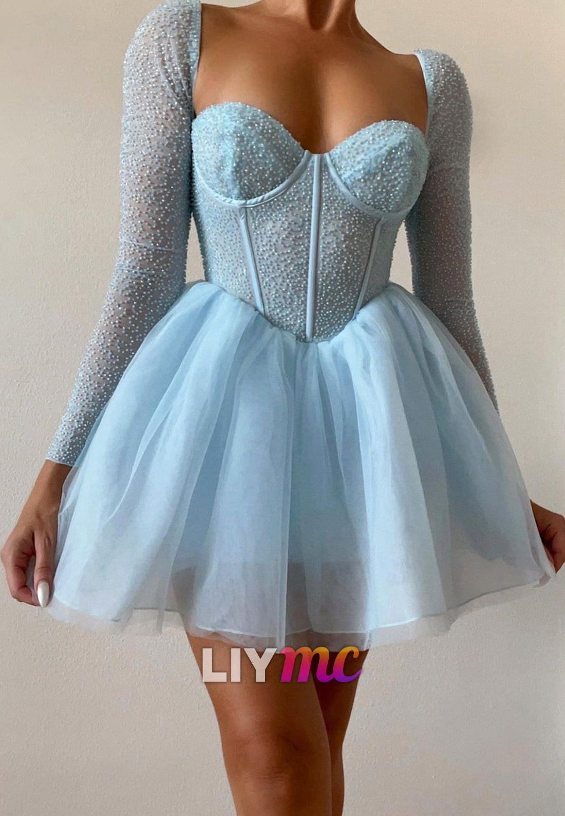 LY366 - Sweetheart Long Sleeves Tulle A-Line Short Sequins Homecoming Dress