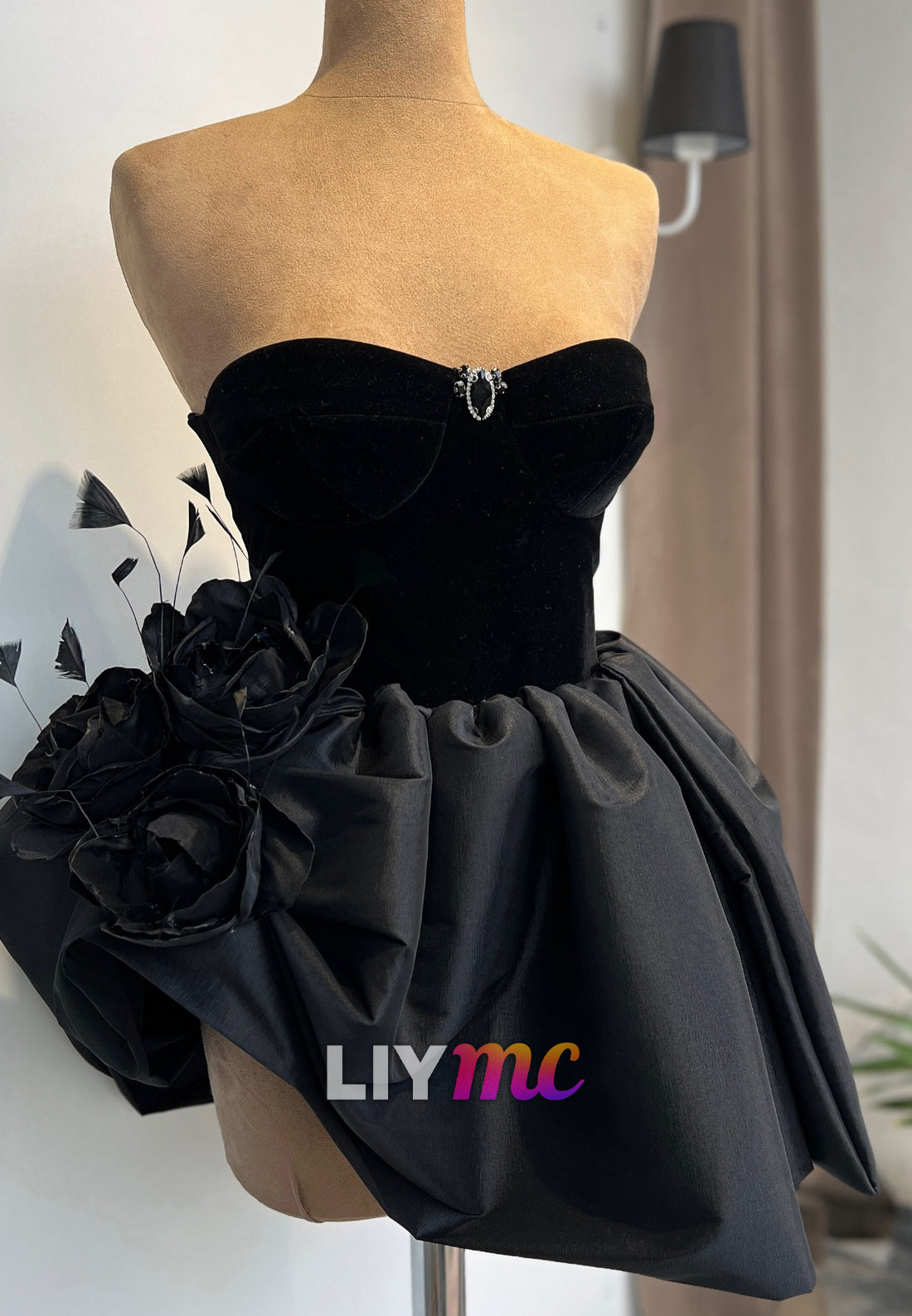 Sweetheart Ruched Floral Embellished A-Line Party Homecoming Dress