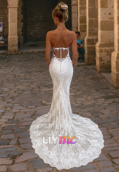 Sweetheart Sleeveless Appliques Mermaid Wedding Dress