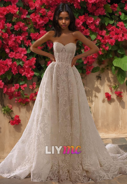 Sweetheart Sleeveless Appliques Pleated A-Line Wedding Dress