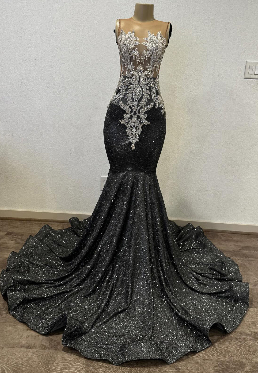 Sweetheart Sleeveless Beaded Mermaid Prom Dress for Black Girls