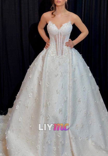 Sweetheart Sleeveless Floral Emboridery A-Line Wedding Dress