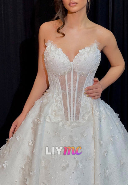 Sweetheart Sleeveless Floral Emboridery A-Line Wedding Dress