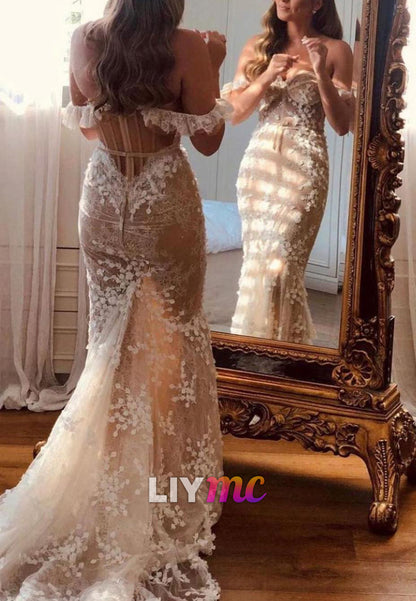 Sweetheart Sleeveless Lace Appliques Mermaid Wedding Dress