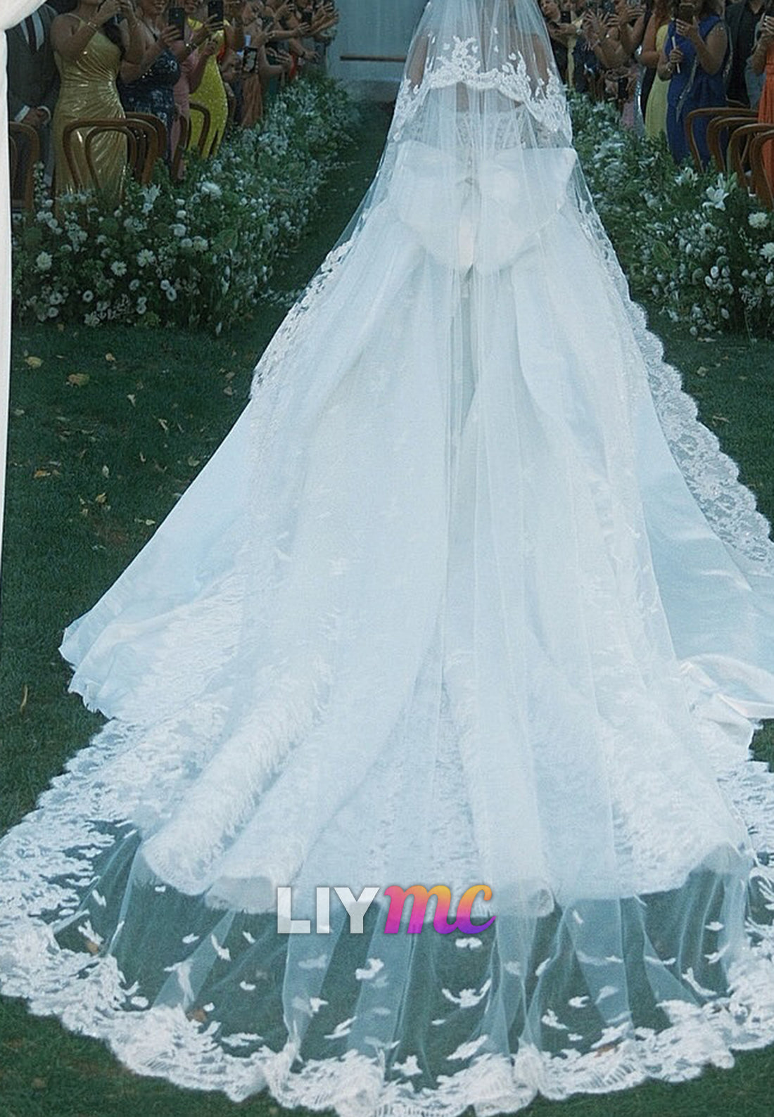 Sweetheart Sleeveless Lace Appliques Mermaid Wedding Dress
