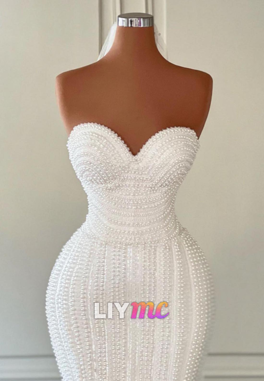 Sweetheart Sleeveless Pearl Mermaid Wedding Dress