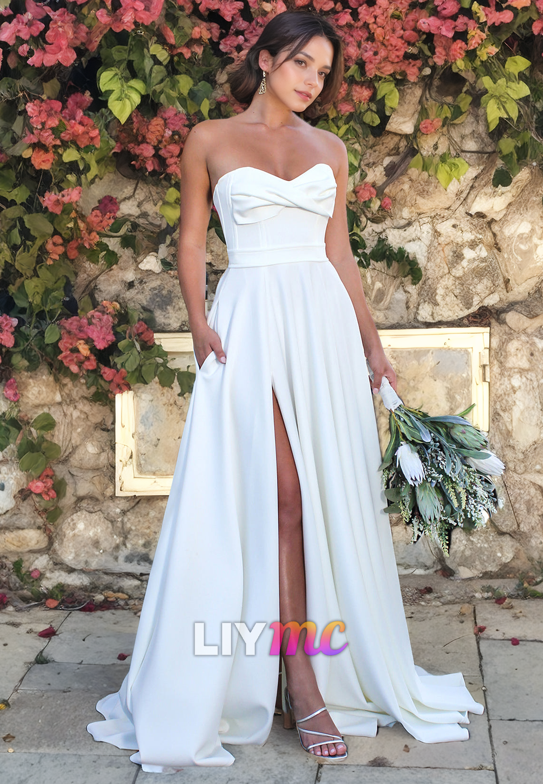 Sweetheart Sleeveless Pleated A-Line Beach Wedding Dress