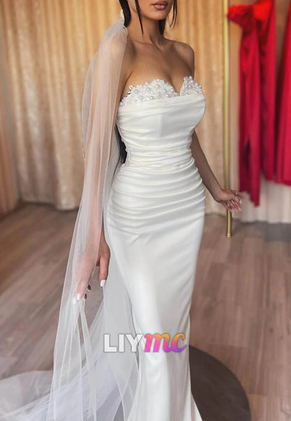 Sweetheart Sleeveless Pleated Sheath Wedding Dress