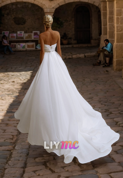 Sweetheart Sleeveless Ruched Pleated Sleek A-Line Wedding Dress