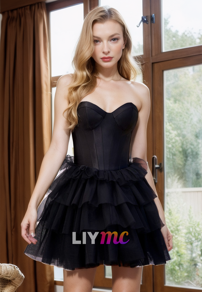 Sweetheart Sleeveless Tulle Tiered A-Line Short Homecoming Dress