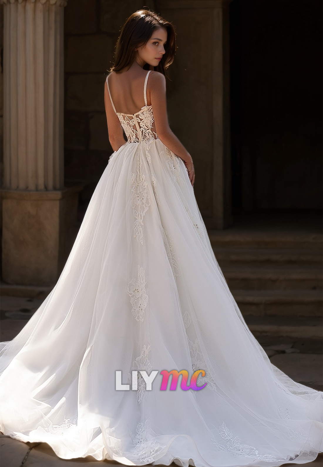 Sweetheart Spaghetti Straps Appliques Tulle A-Line Wedding Dress