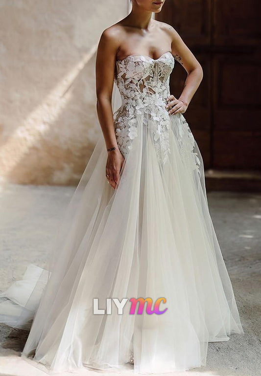 Sweetheart Strapless Appliques Tulle A-Line Wedding Dress