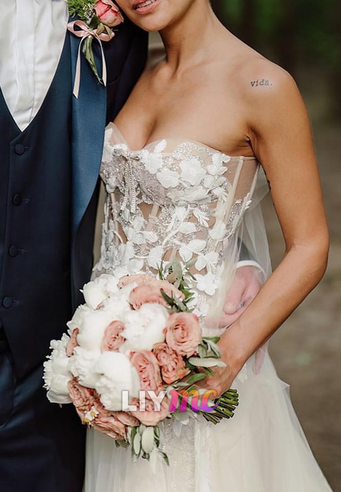 Sweetheart Strapless Appliques Tulle A-Line Wedding Dress