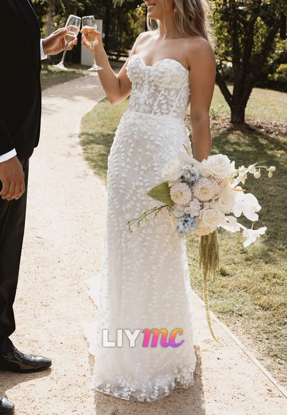 Sweetheart Strapless Floral Appliques Mermaid Wedding Dress