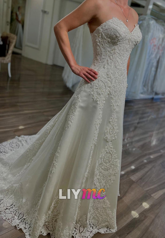 Sweetheart Strapless Lace Appliques A-Line Wedding Dress