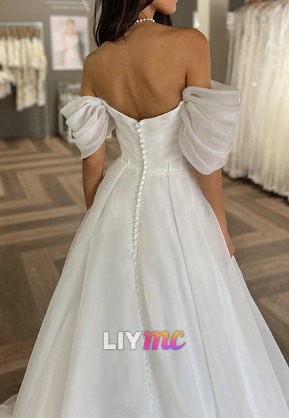 Sweetheart Strapless Pleated A-Line Organza Wedding Dress