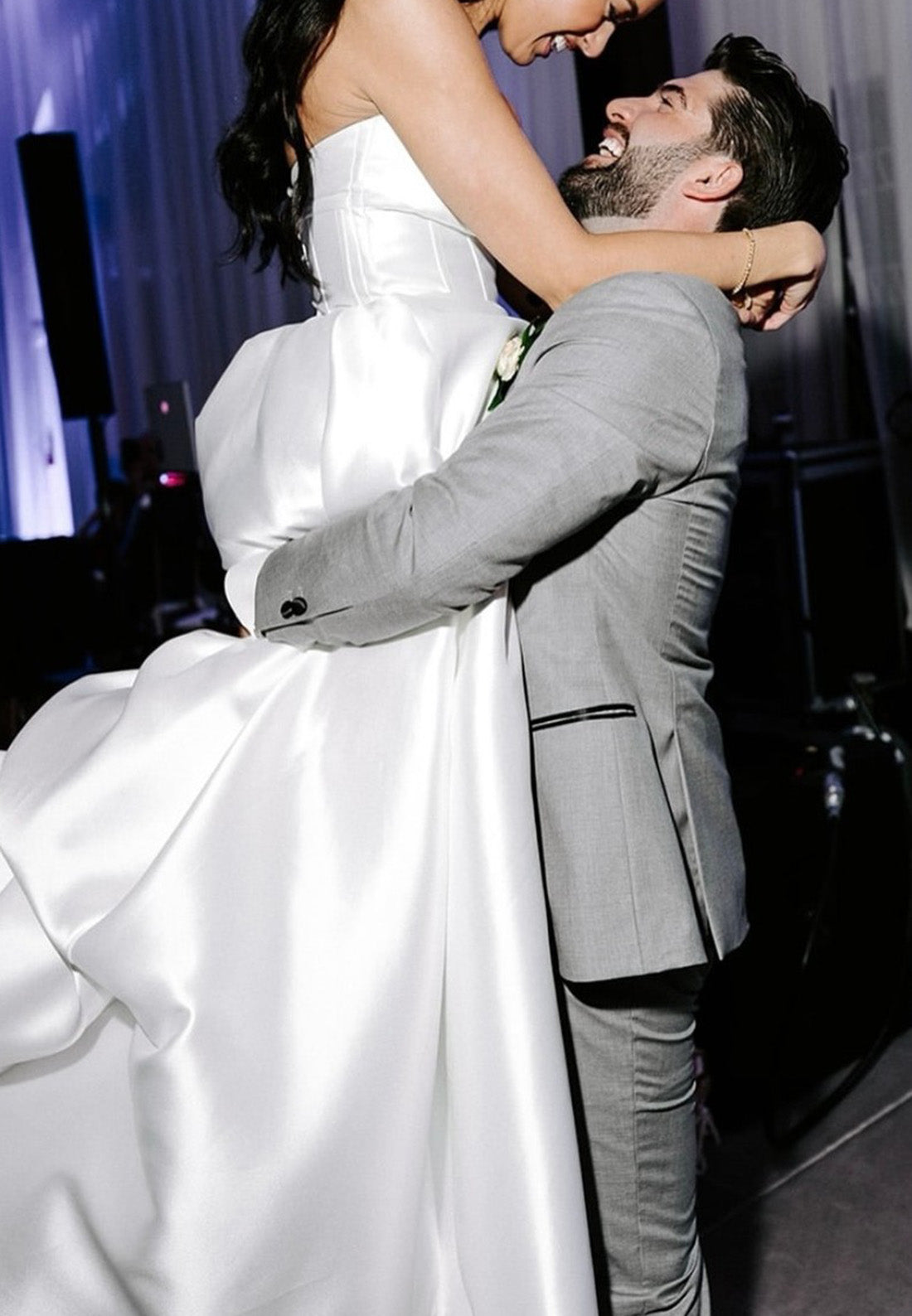 Sweetheart Strapless Empire Waist Pleated Satin Wedding Dress