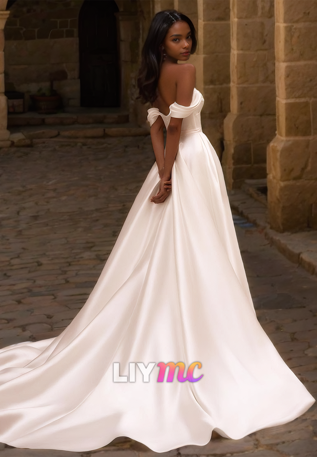 Sweetheart Strapless Sleeek Pleated A-Line Wedding Dress